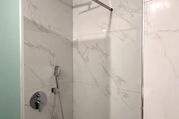 Shtepi me qera Apartament ne Tirane, 1+1, Mobilimi E mobiluar, Pagesa 650  Euro.