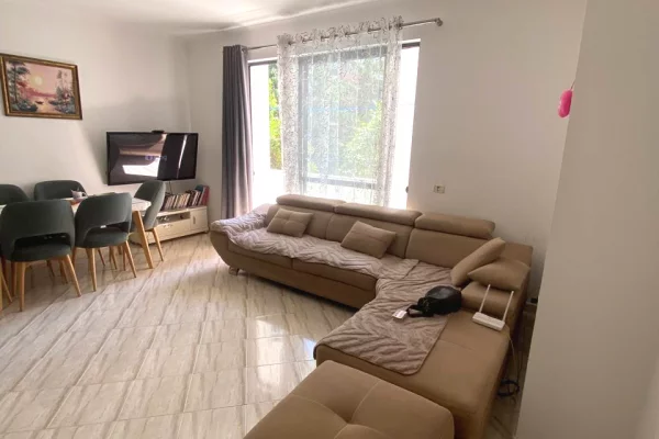 Shtepi ne shitje 2+1 ne Tirane - 153,000 Euro