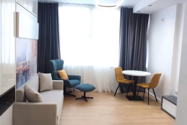 Shtepi me qera Apartament ne Tirane, Garsoniere, Mobilimi E mobiluar, Pagesa 450  Euro.
