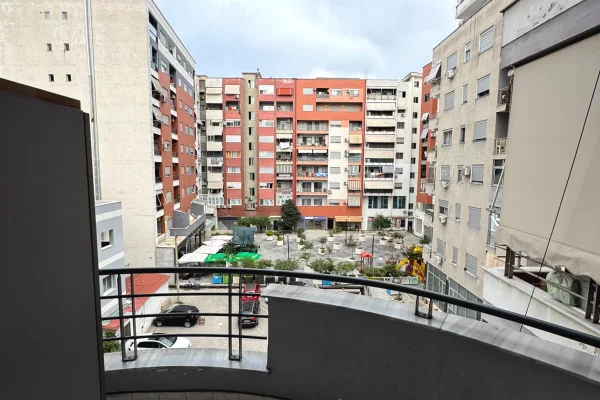 Jepet me qera apartament 1+1 ne Astir 