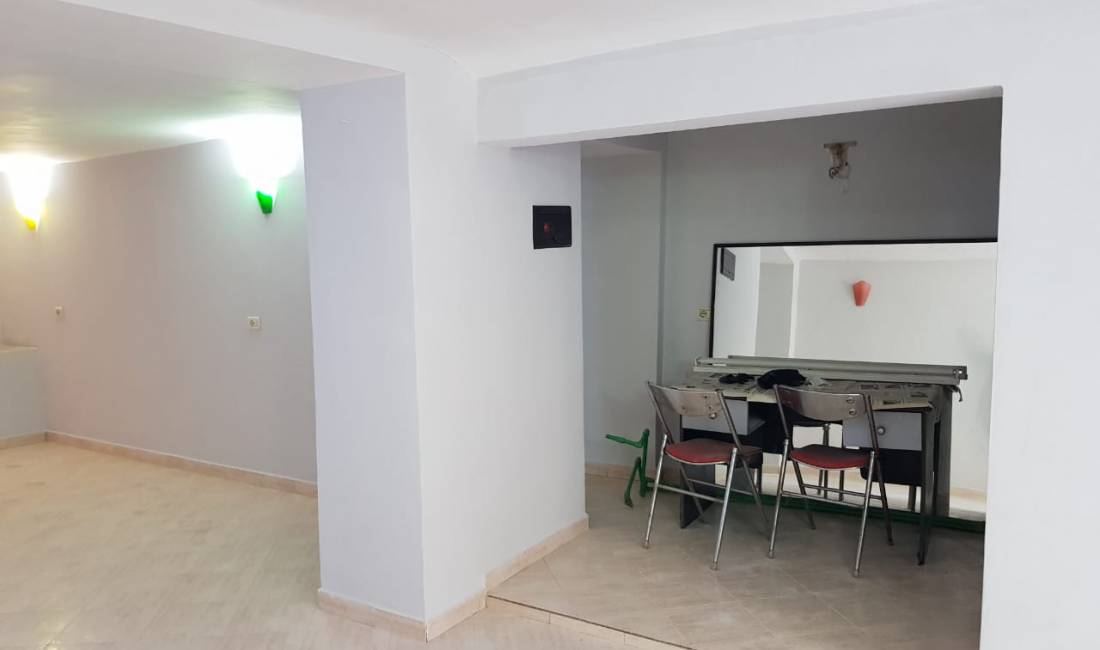 Shitet ambient per biznese tek Ish Ekspozita tek lulishtja, 48.000 euro