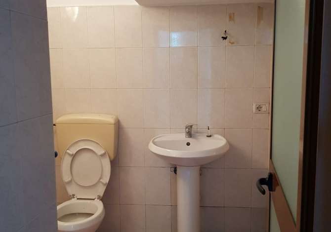 Business Property in Sale 1+1 in Tirana - 48,000 Euro