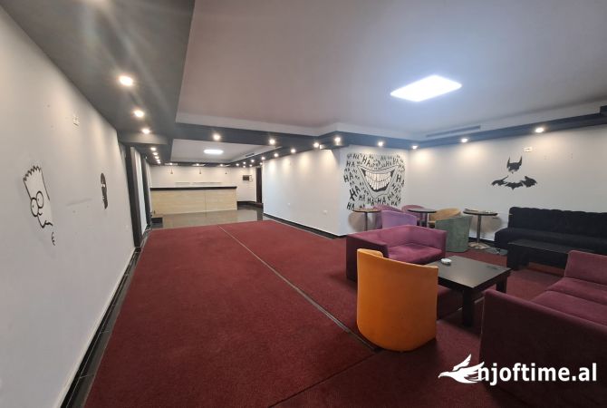 Business Property for Rent 2+1 in Tirana - 800 Euro