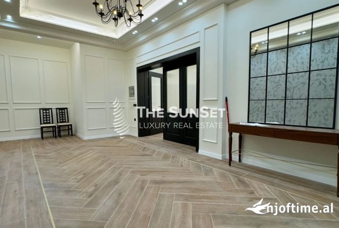 Njesi per Shitje prane Bunk'Art, 222.63 m2