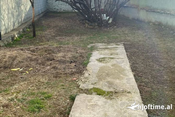 Private house for sale in Korca 4+1, Furnished