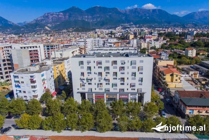 Business Property in Sale 4+1 in Tirana - 420,000 Euro