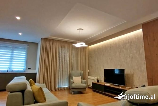 Apartament 112 m² me 2 Poste Parkimi