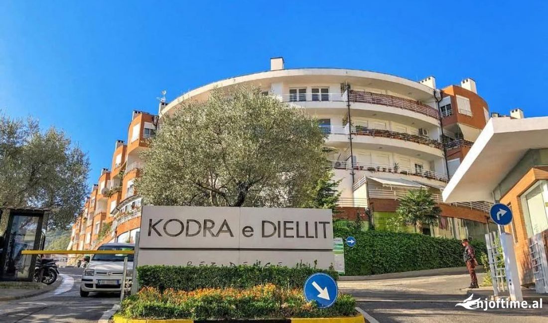 Shtepi ne shitje Apartament ne Tirane, 1+1, Mobilimi Bosh, pa mobiluar, Pagesa 110,000  Euro.