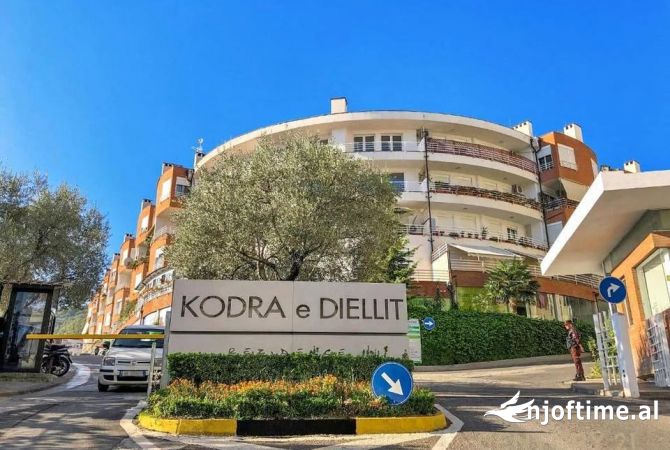 Okazion 1+1 plus verandë me 1300€/m² tek Kodra e Diellit
