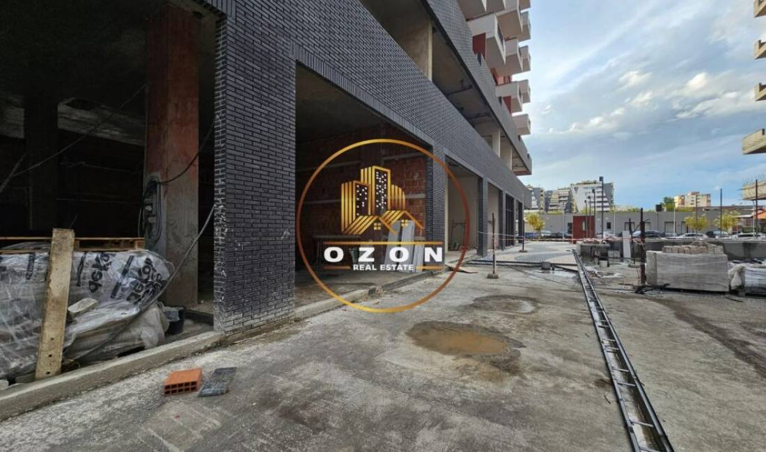 Ambient Komercial per Qira tek Delijorgji!