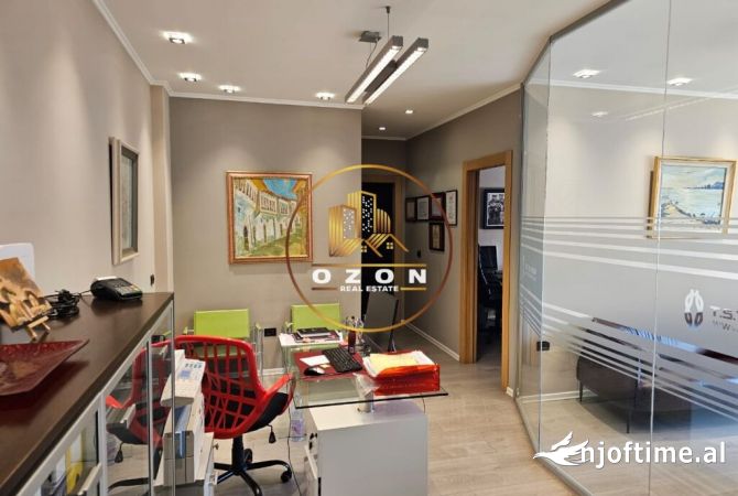 Ambient Zyrash per Qira tek Delijorgji!