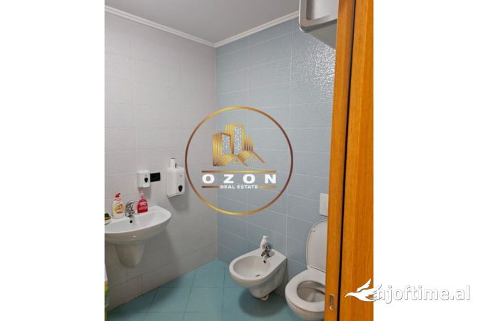 Ambient Zyrash per Qira tek Delijorgji!