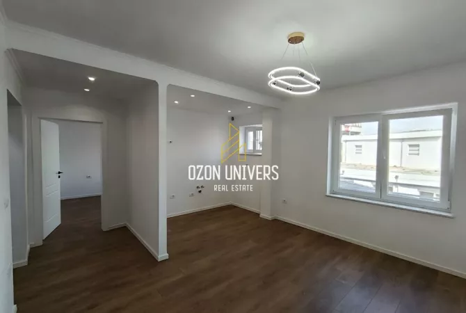 Shtepi ne shitje Apartament ne Tirane, 1+1, Mobilimi Bosh, pa mobiluar, Pagesa 104,000  Euro.