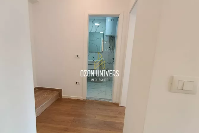 Shtepi ne shitje Apartament ne Tirane, 1+1, Mobilimi Bosh, pa mobiluar, Pagesa 118,000  Euro.