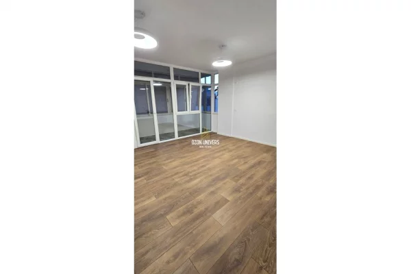 Apartament 2+1+2 në shitje, pranë Prokurorisë së Tiranës