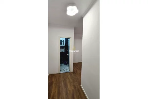 Shtepi ne shitje Apartament ne Tirane, 2+1, Mobilimi Bosh, pa mobiluar, Pagesa 218,000  Euro.