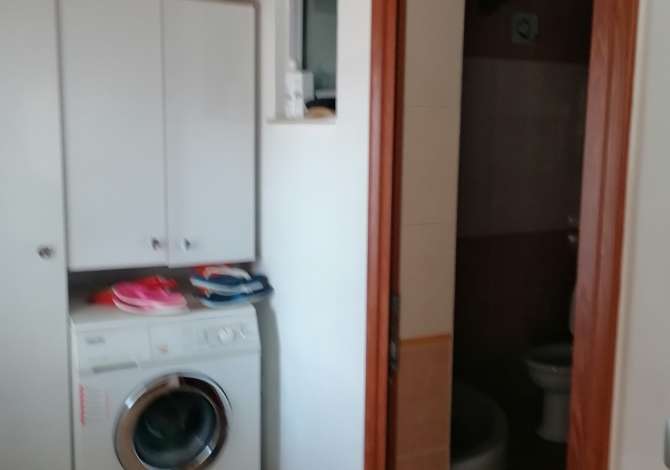 Private house for sale in Tirana 7+1, Emty