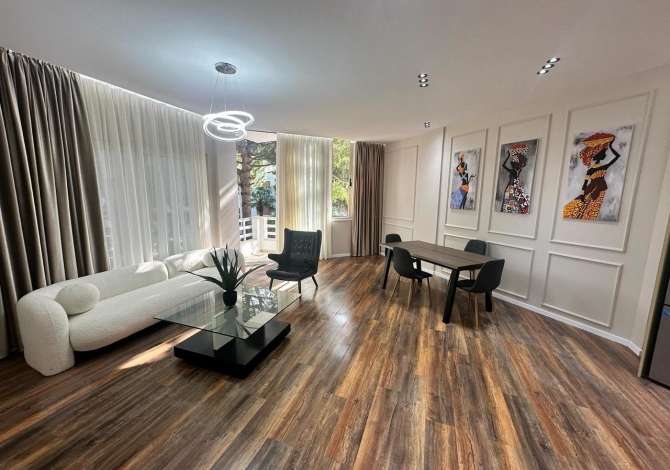 Appartamento in vendita a Durazzo 2+1, SemiArredato