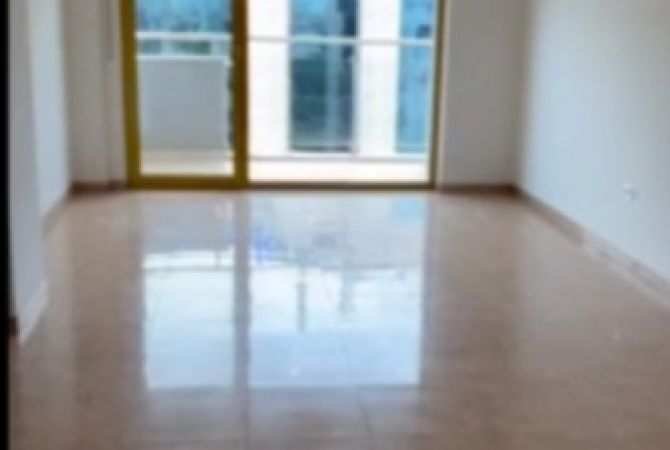 Shtepi ne shitje Apartament ne Tirane, 3+1, Mobilimi E mobiluar, Pagesa 584,000  Euro.