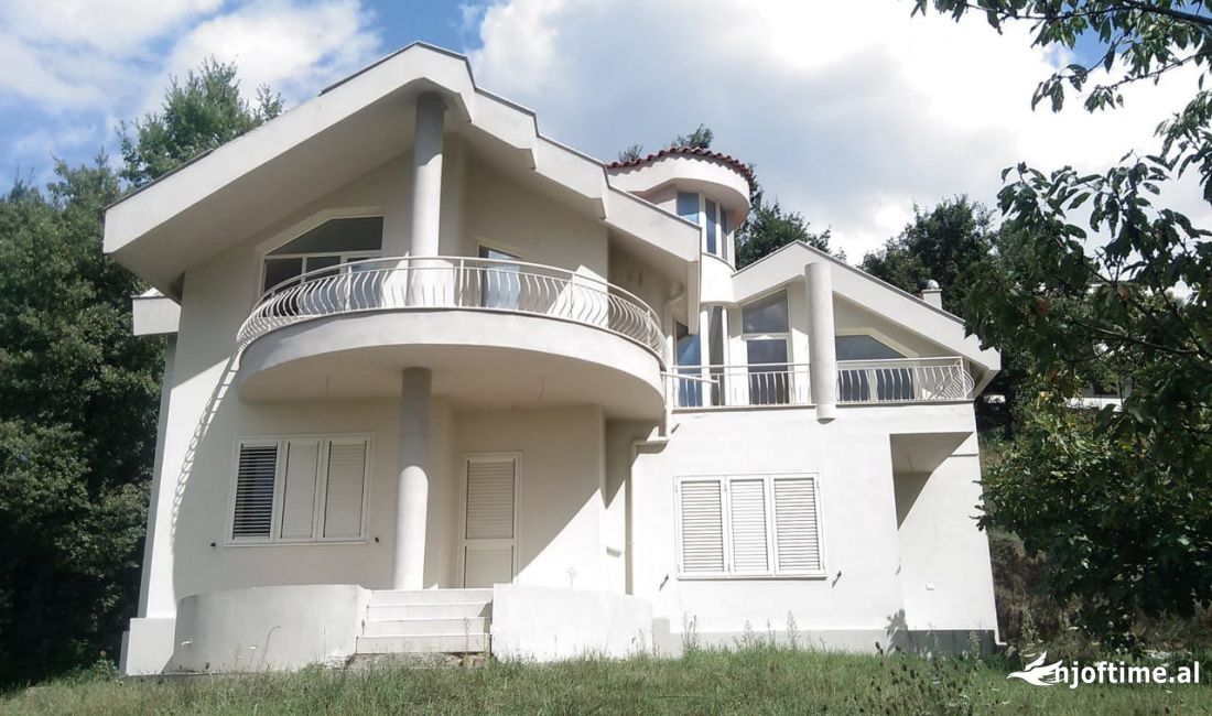 Private house for sale in Tirana 5+1, Emty