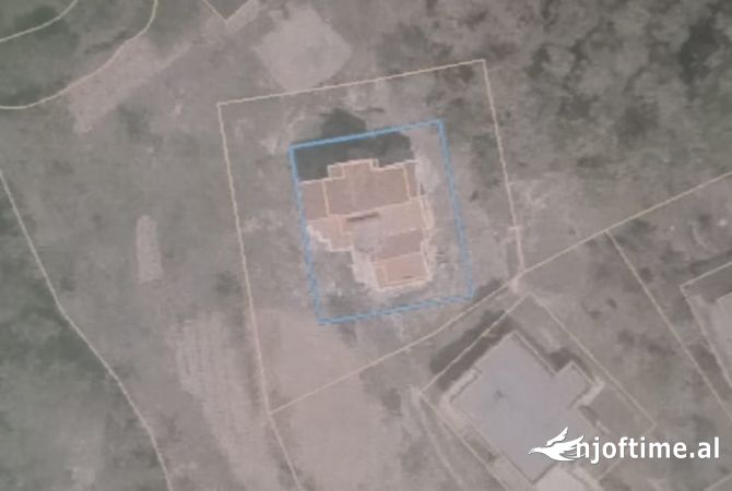 Private house for sale in Tirana 5+1, Emty