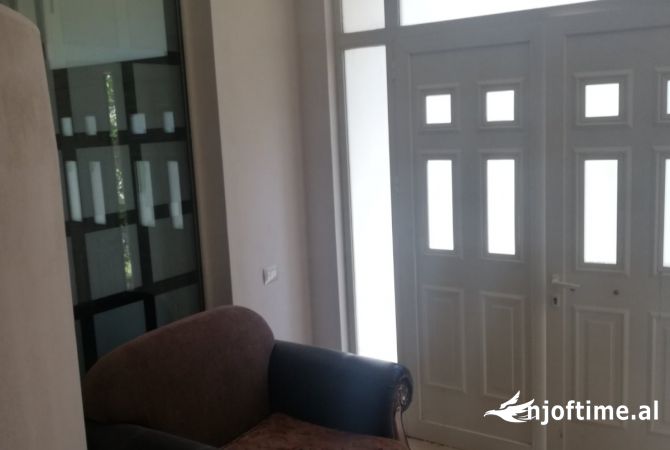 Private house for sale in Tirana 5+1, Emty