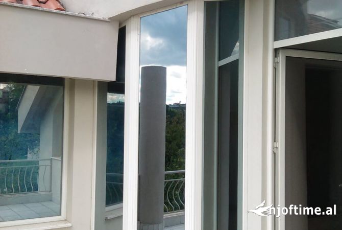 Private house for sale in Tirana 5+1, Emty