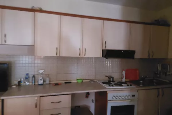 Shtepi ne shitje Apartament ne Tirane, 3+1, Mobilimi E mobiluar, Pagesa 170,000  Euro.