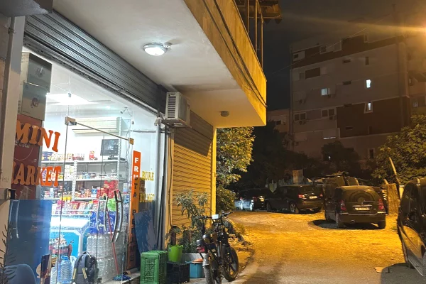 Appartamento in vendita a Tirana 2+1, Vuoto