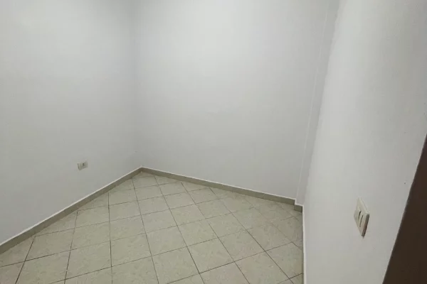 Apartment for rent in Tirana 4+1, In Part