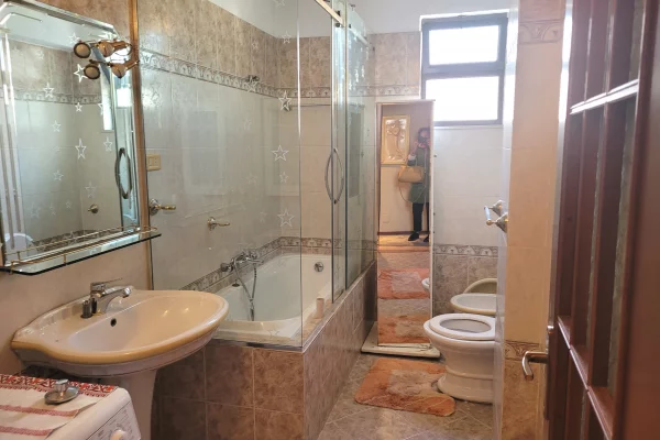 Apartment for rent in Tirana 2+1, Furnished