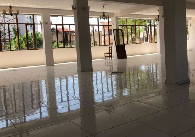 Jepet me Qera Ambjent Biznesi 