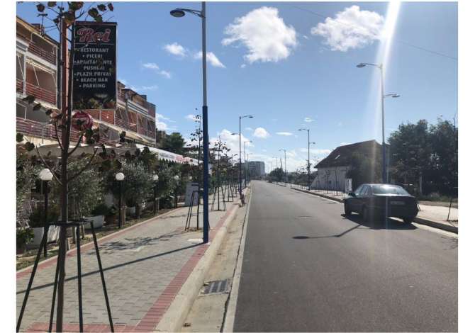 Njoftime Pune ne Durres, Profesioni  Kamarier,  Kuzhinier,  Banakier,  Sanitare,   Picajol , Fillestar/Pak eksperience, Pagesa Me Marreveshje.