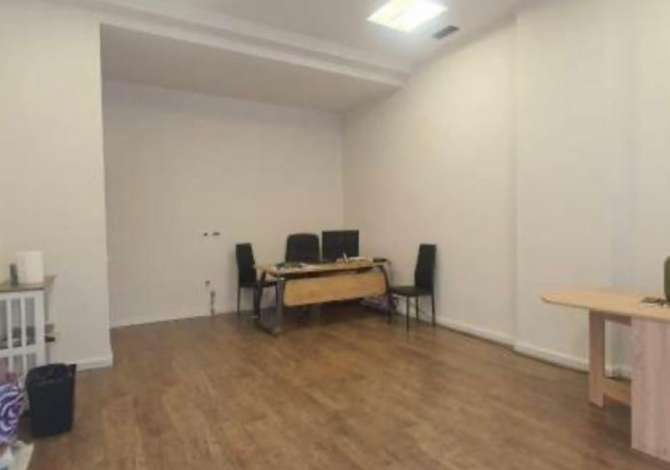  Jepet Me Qera Ambient per Zyra 