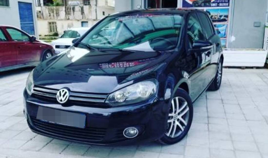 Jepet me qera Makina Golf 6 duke filluar nga 35 euro ne dite 