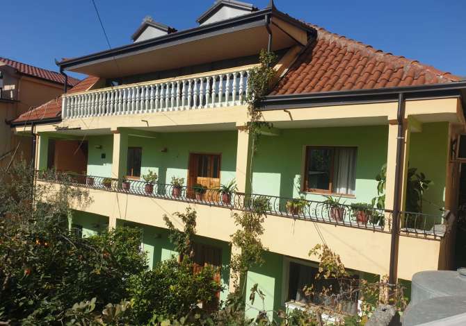 Kodra e Priftit, Shitet Vile