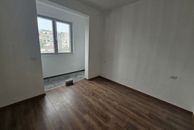 RRUGA ELBASANIT, SHITET APARTAMENT 1+1