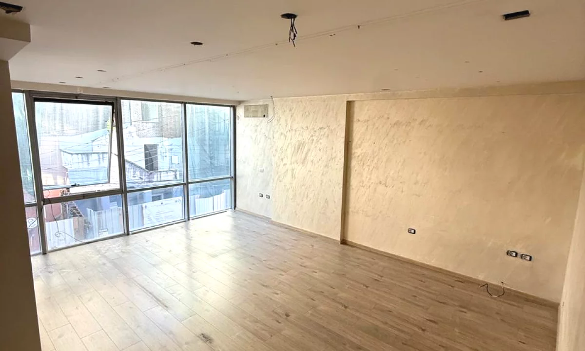 MYSLYM SHYR, SHITET NJESI KATI PARE, 42M2