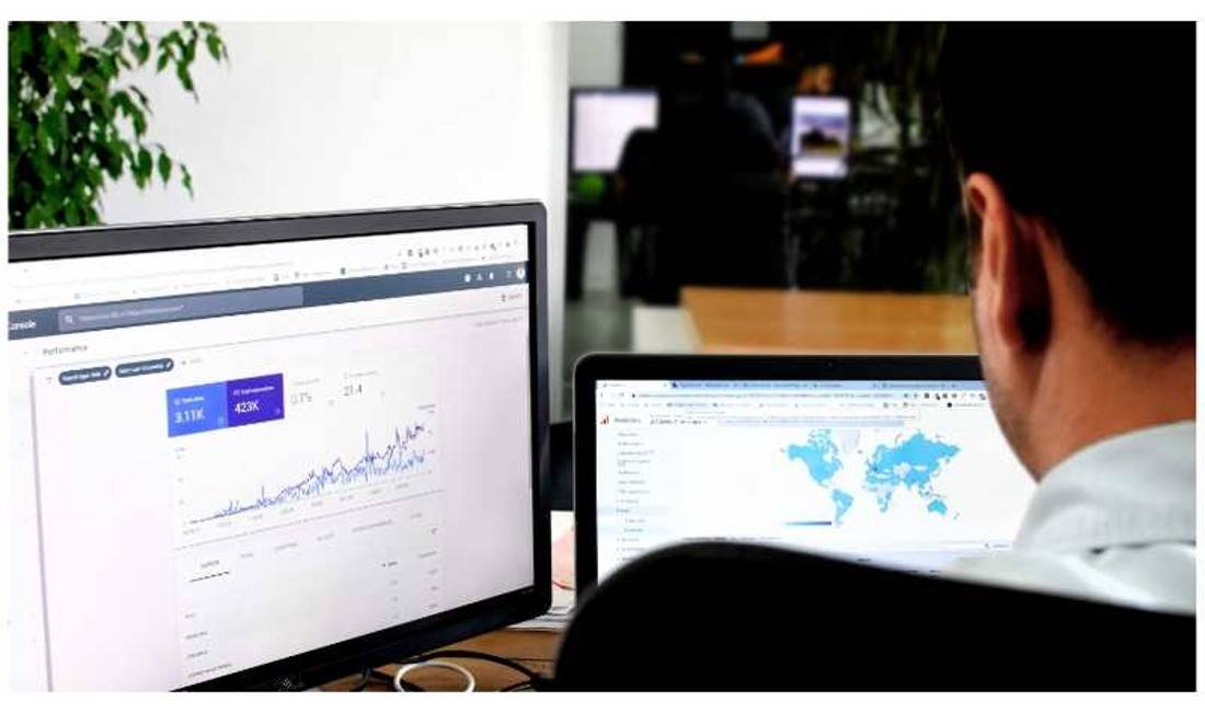 ATIS Digital Agency Ofron Sherbime IT & Marketingu per Binzesin tuaj