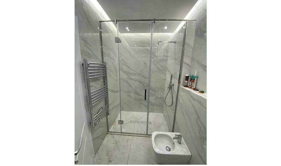 Punime Alumini & Xhami ofron punime per Dyer, Dritare, Pasqyra, Kabina dushi, Vetrata etj.