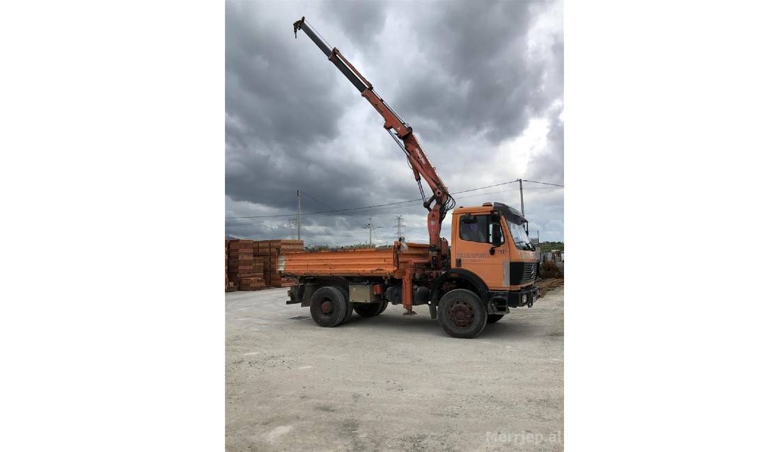 Ofrojme Transport mallrash me kamion me vinc,  me pedane per paleta, profile, tubo, kioska, vendroje etj.