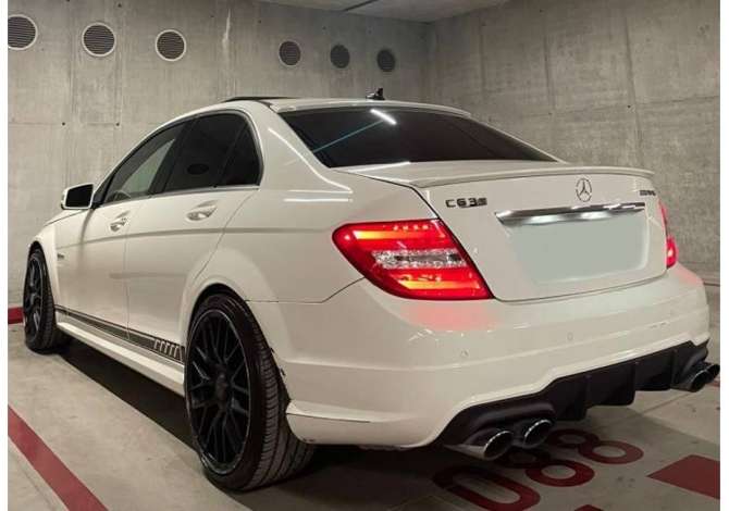 Auto in Vendita a Tirana - 21,000 Euro