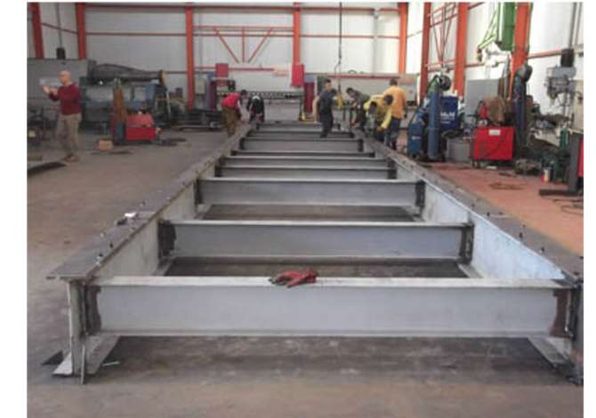 Prodhojme peshore industriale elektronike, bektorale, vajrash, tuba metalike, pastrues per HEC, harqe metalike etj.