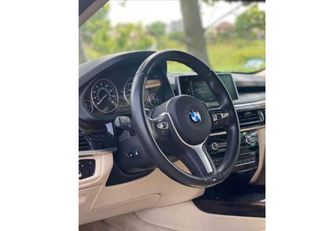 Jepet me qera Makina BMW X5 duke filluar nga 140 euro ne dite