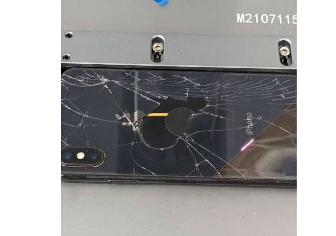 Servis celularesh ne Durresh ofron nderrim ekranesh, kamera, boksi, porte karikimi etj.