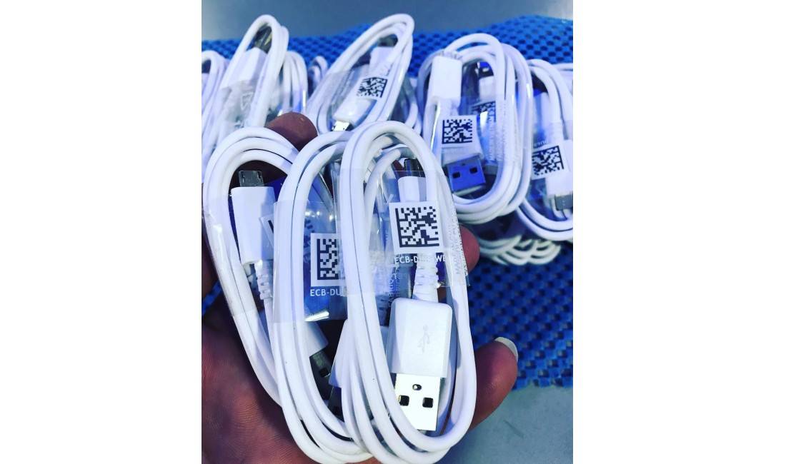 Servis celularesh ne Elbasan ofron aksesor dhe shitje telefonash te ndryshem si dhe servis per te gjithe modelet e telefonave