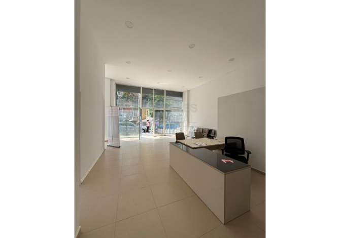 Ambient biznesi me qera 1+1 ne Tirane - 1,000 Euro