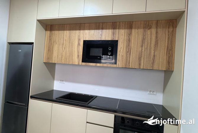 Shtepi me qera Apartament ne Tirane, 1+1, Mobilimi E mobiluar, Pagesa 350  Euro.