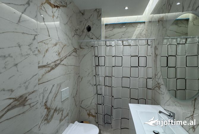 Shtepi me qera Apartament ne Tirane, 1+1, Mobilimi E mobiluar, Pagesa 400  Euro.