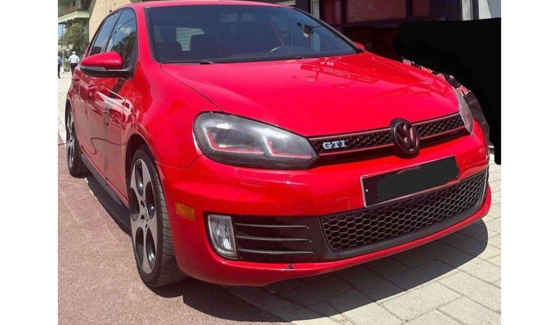 Jepet me qera makina Golf 6 duke filluar nga 30 euro dita